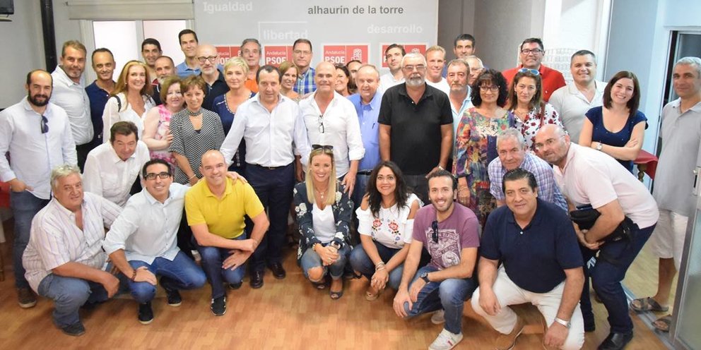 El PSOE propone una nueva alianza con los profesionales de la educación