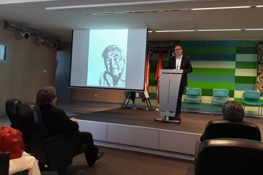 Homenaje de la Universidad Autónoma de Madrid al profesor Jesús Asensi