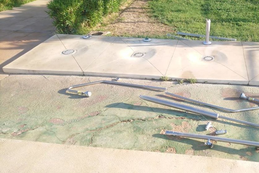 Actos vandálicos impiden la apertura de la piscina municipal de La Alquería