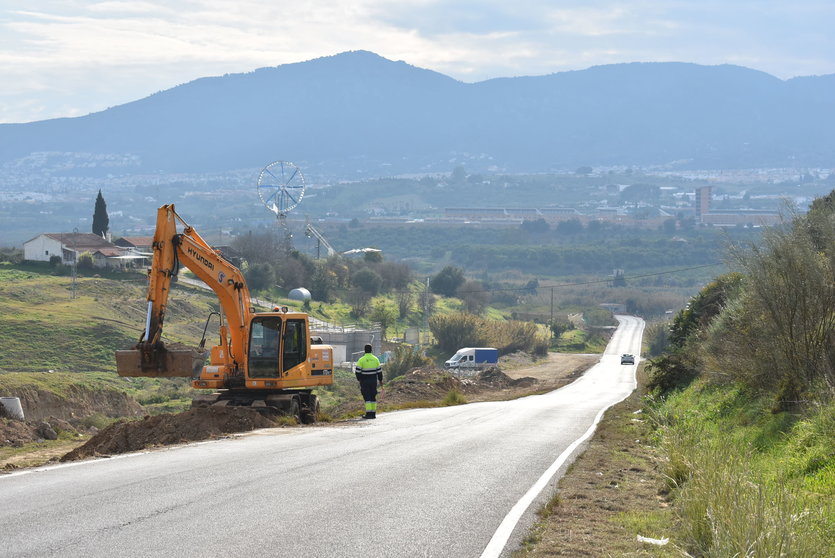Obras carretera Torrealquería