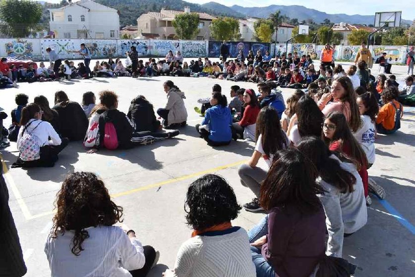 Alhaurín de la Torre celebra el Día Escolar de la No Violencia y la Paz