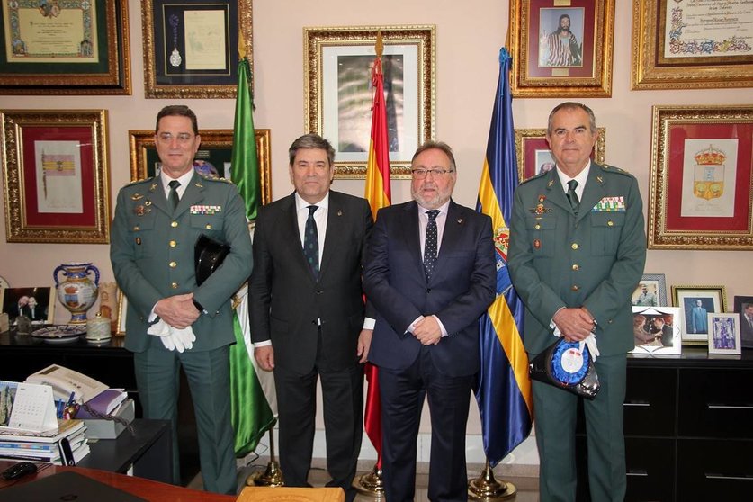 Recepción oficial del Sr. Director General de la Guardia Civil. Foto. A. Doctor / El Ágora